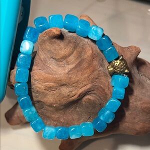 8mm CUBE blue appetite